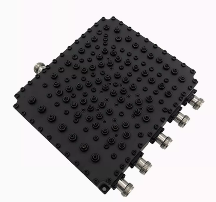  广华办事处双频三频四频五频腔体合路器4G+5G